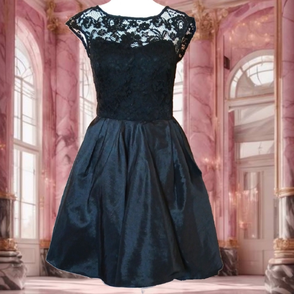 Marchesa Notte Black Lace Cocktail Dress Size 4